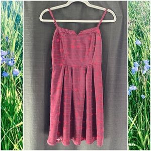 🌿 3 for $10 • Bird On A Line Dress